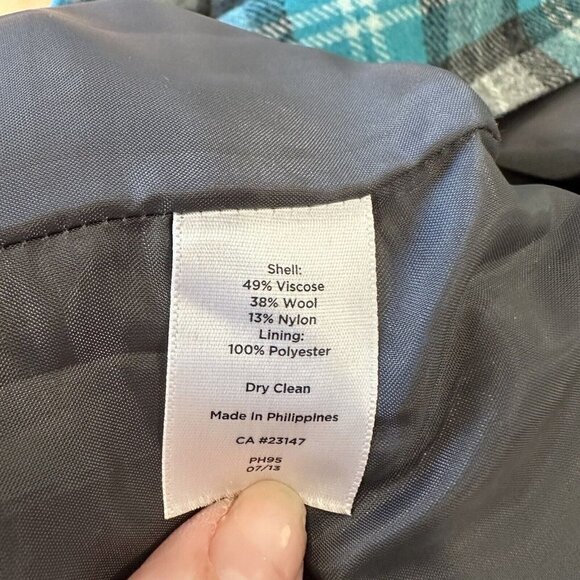 TALBOTS Women’s Blue and Black Plaid Lined A Line Wool Blend Zip Skirt Size 6P - Picture 7 of 10